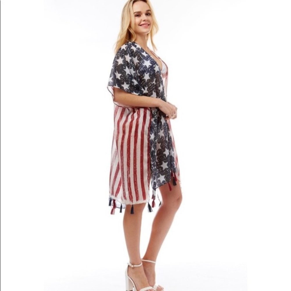 Stars & Stripes kimono - Picture 3 of 10